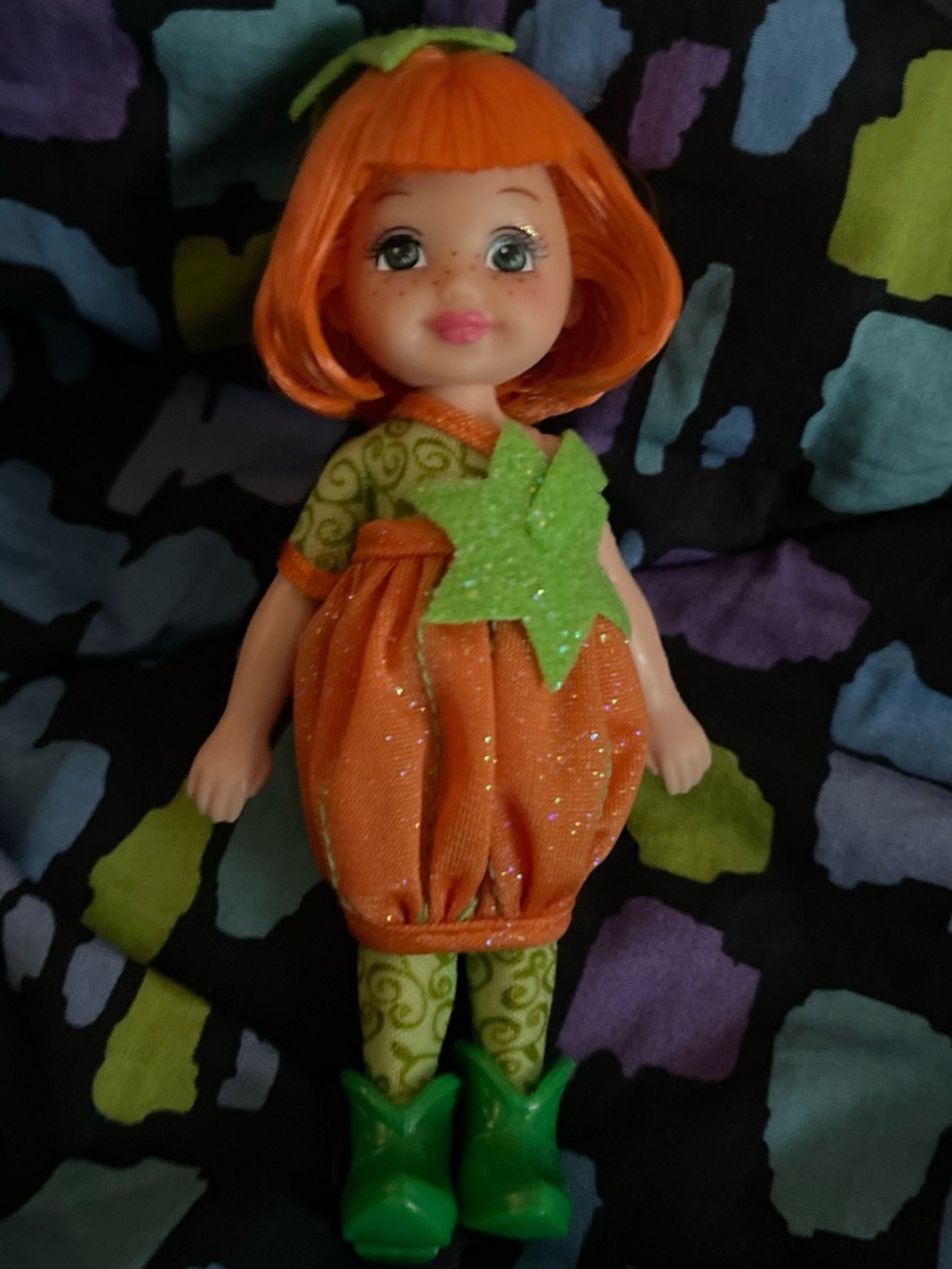Mattel Sparkling Orange Pumpkin Doll Costume with Green Accents